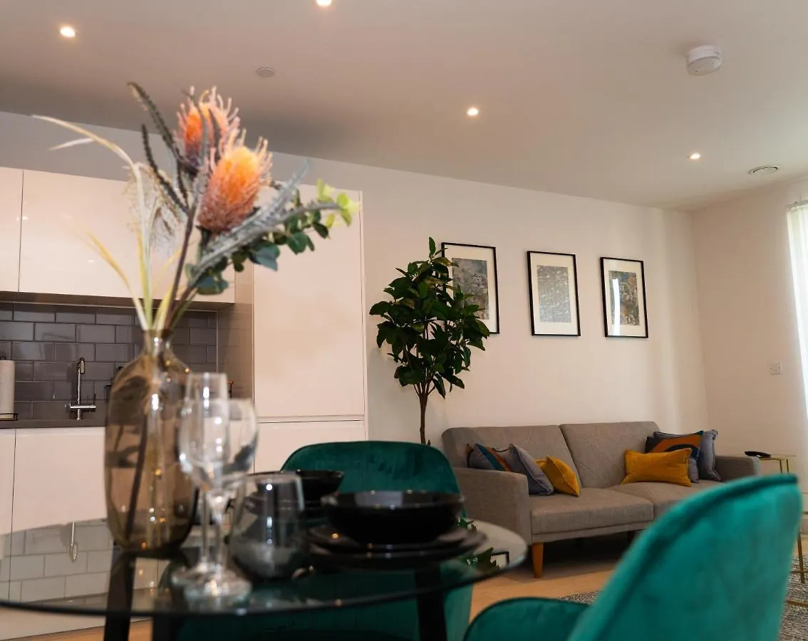 Royal Wharf - 1 Bed - Balcony - River & City View Apartment London